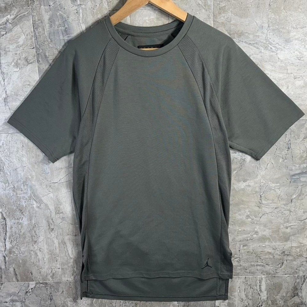 Nike Jordan‎ Tech Training Short Sleeve Top Dark Olive Green Sz Small Mens